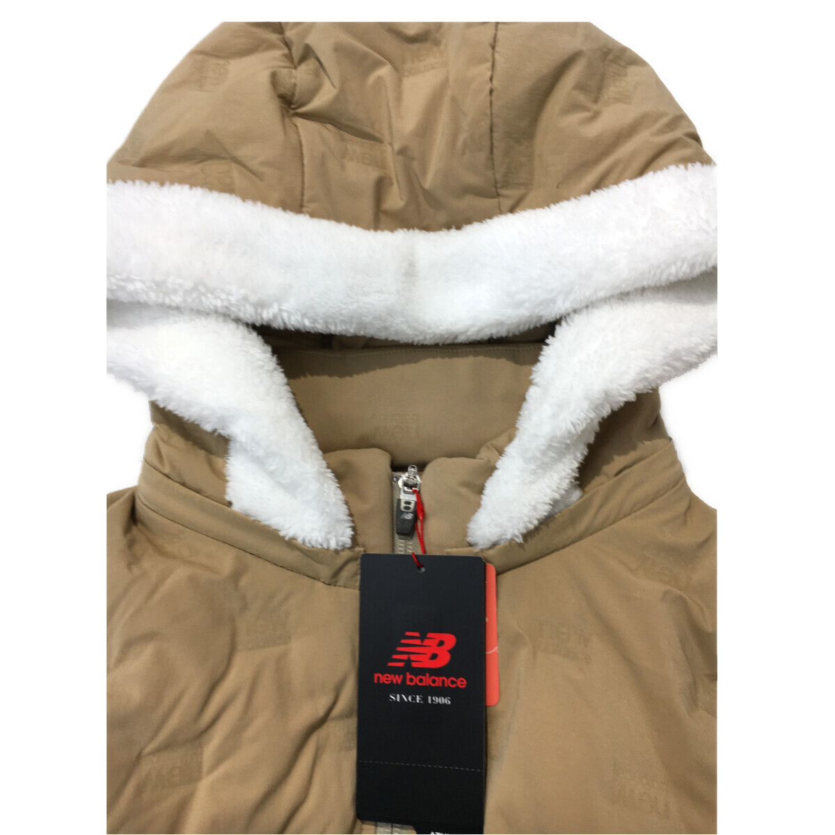 新品 PEARLY GATES パーリーゲイツ 定価6.4万 防水 迷彩 新品 PEARLY GATES パーリーゲイツ 定価6.4万 防水 迷彩