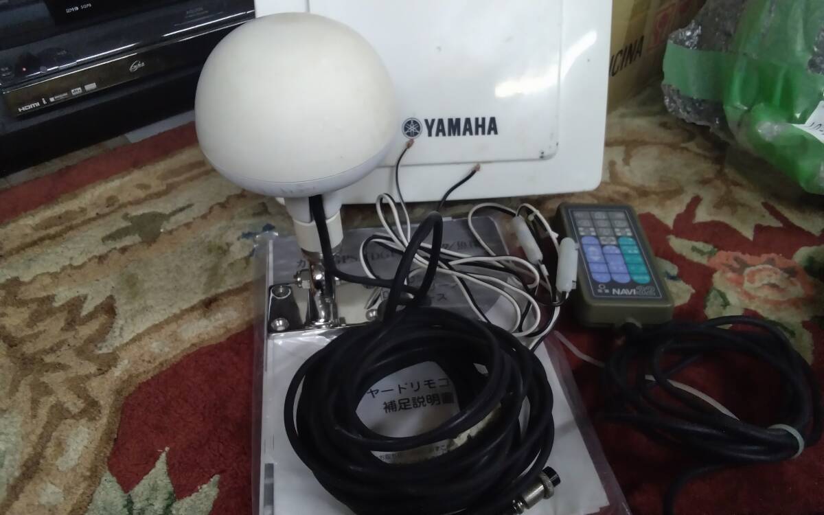 美品 ロイヤル YAMAHA DGPS NAVI 10,4型 50/200khz 2周波 1,5kW 美品 ロイヤル YAMAHA DGPS NAVI 10,4型 50/200khz 2周波 1,5kW