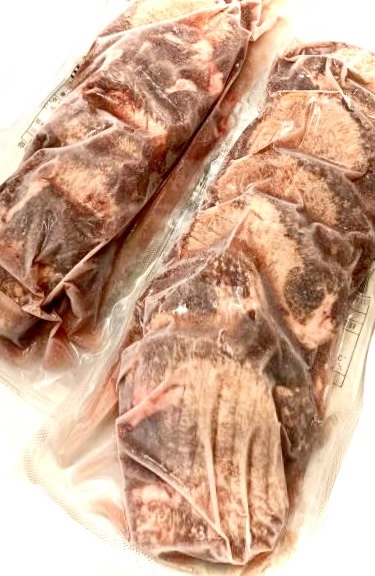 値下げ　^_^/【即決は500g×2パックお屆け】仙臺(tái)牛タンスリット☆厚切り牛タン10mmスライス　500ｇ^_^/即決落札の場(chǎng)合のみ２倍にします。
