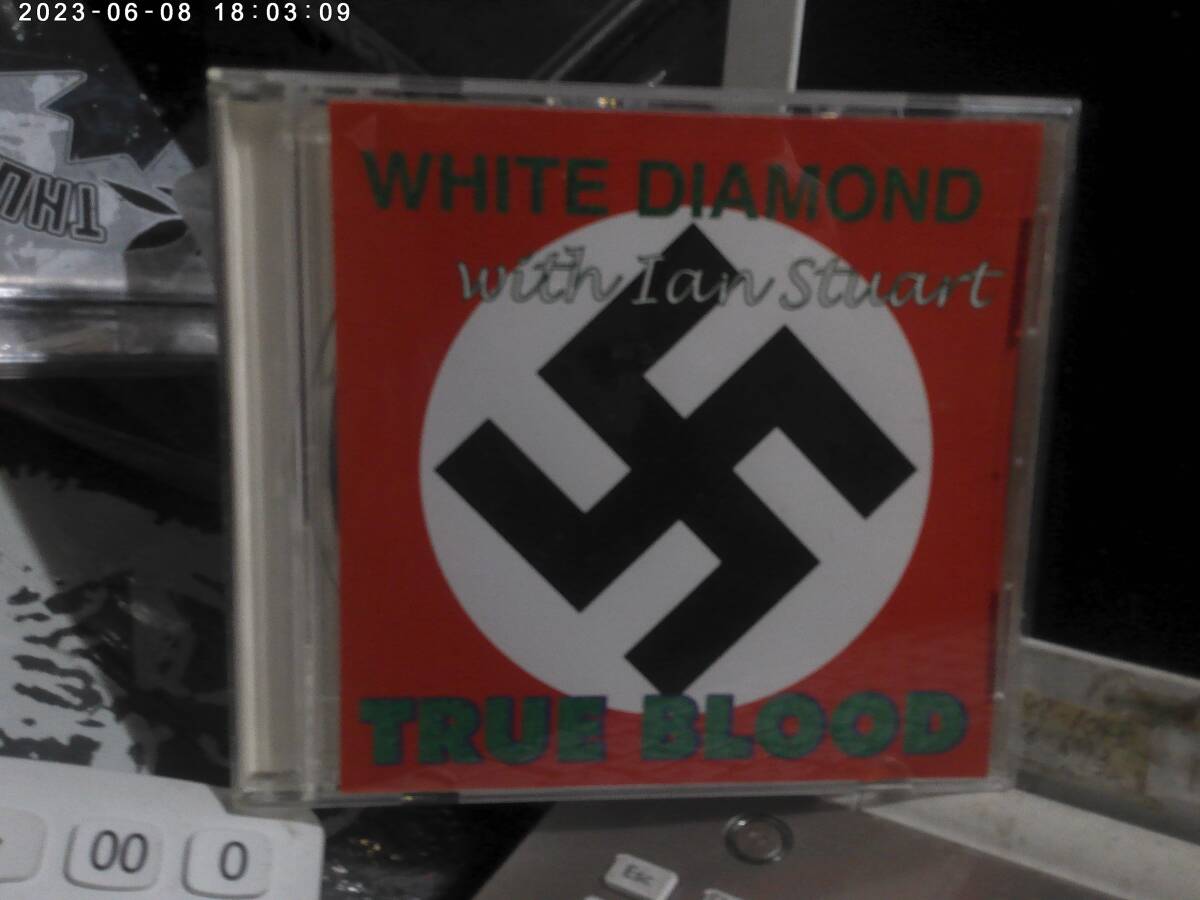 WHITE DIAMOND with IAN STUART / TRUE BLOOD ドイツ盤CD RAC SKREWDRIVER NO REMORSE BRUTAL ATTACK IAN STUART CONDEMNED 84 SKULLHEAD