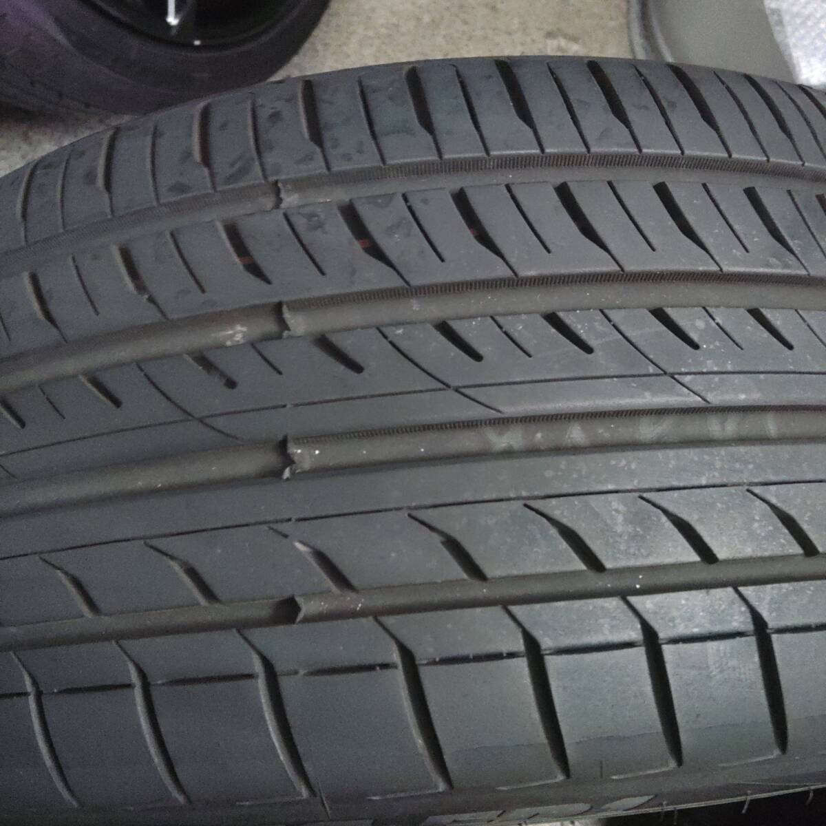245/35R20バリ山バリ溝夏タイヤトーヨー2023年きれいガリ傷なしアルミホイールセット5穴114.3 20x8.5+38アルファードエスティマ_画像8