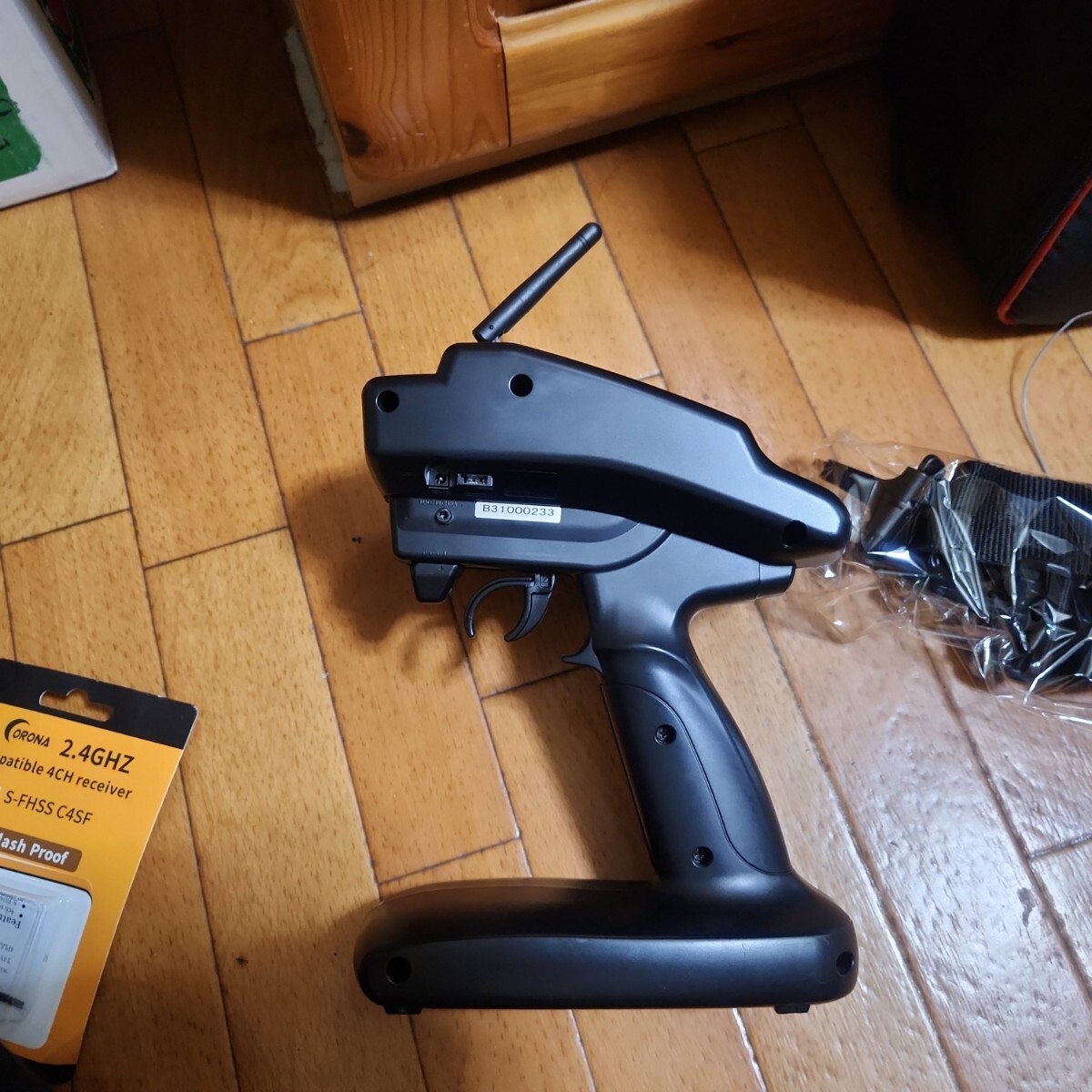 即決《送料無料》 上級者プロポ Futaba フタバ 4PLS-2 4G 4