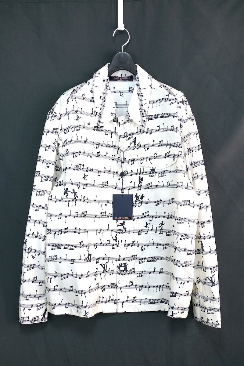 23SS LOUIS VUITTON ルイヴィトン 音符総柄 ミリタリー シルク シャツ ホワイト Mサイズ RM231M SV8 HOS20W