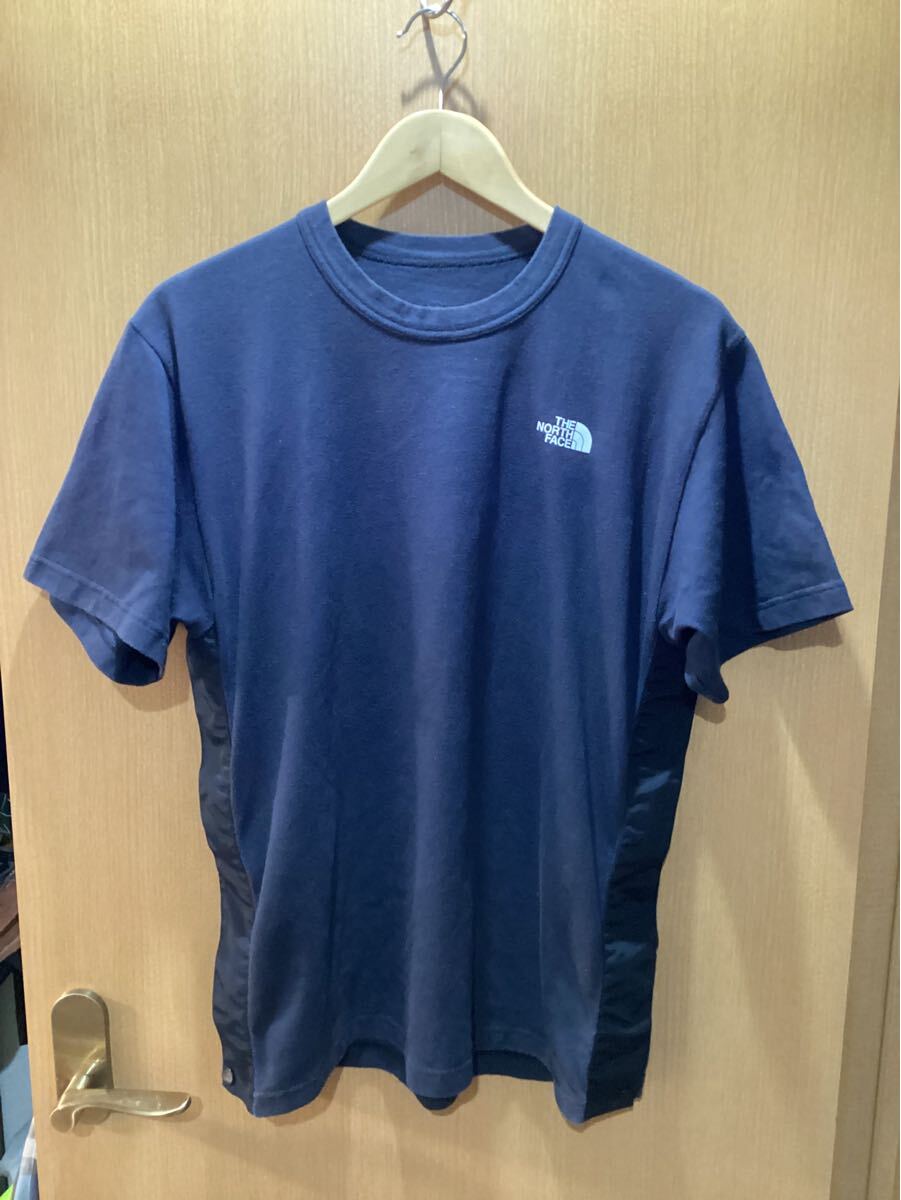 THE NORTH FACE sacai NT8174SA M TNF x SACAI SS TEE 半袖T THE NORTH FACE sacai NT8174SA M TNF x SACAI SS TEE 半袖T