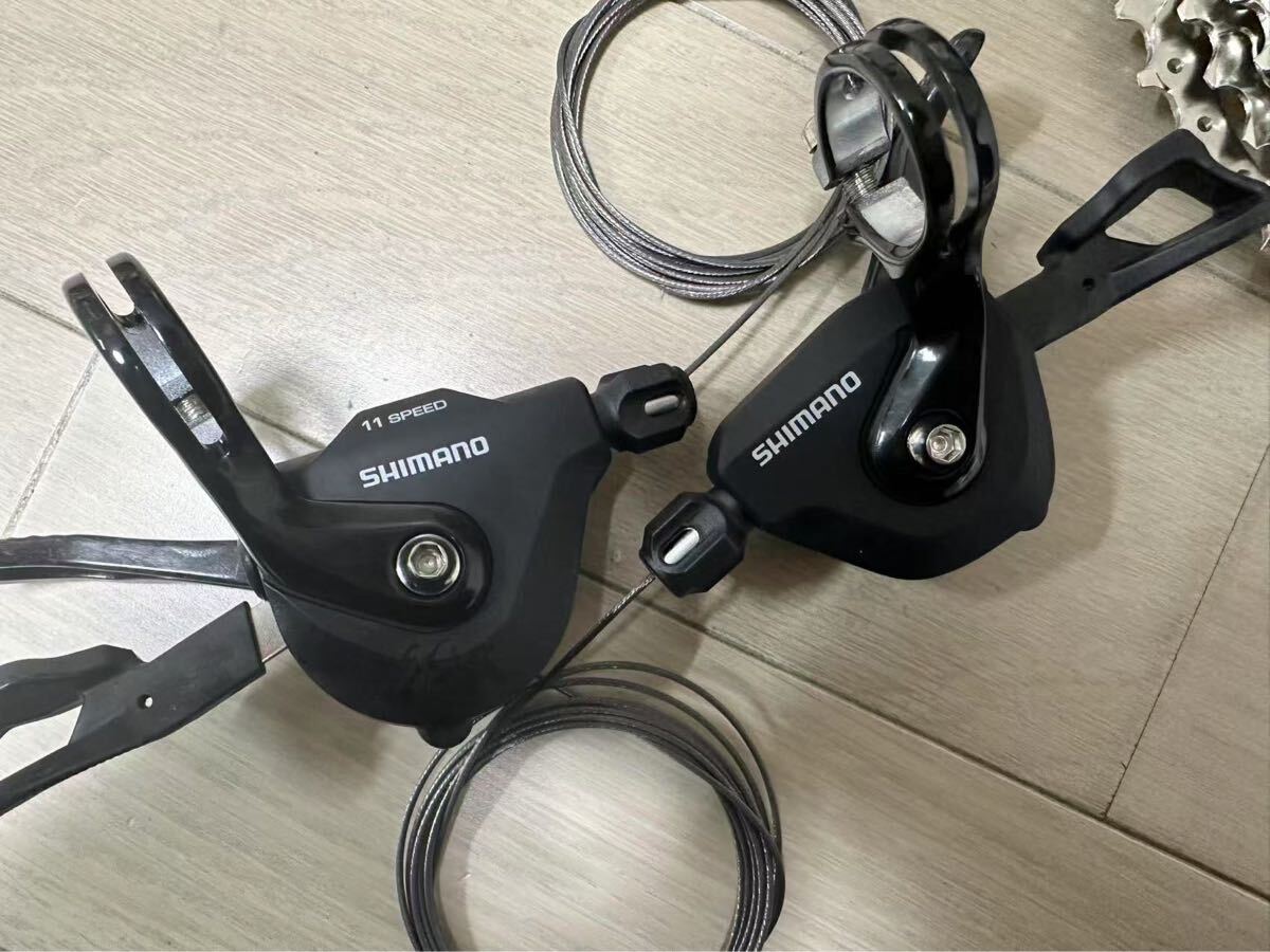SHIMANO シマノ 105 R7000 RS700 FD RD 11速 フラットバー用 SHIMANO シマノ 105 R7000 RS700 FD RD 11速 フラットバー用