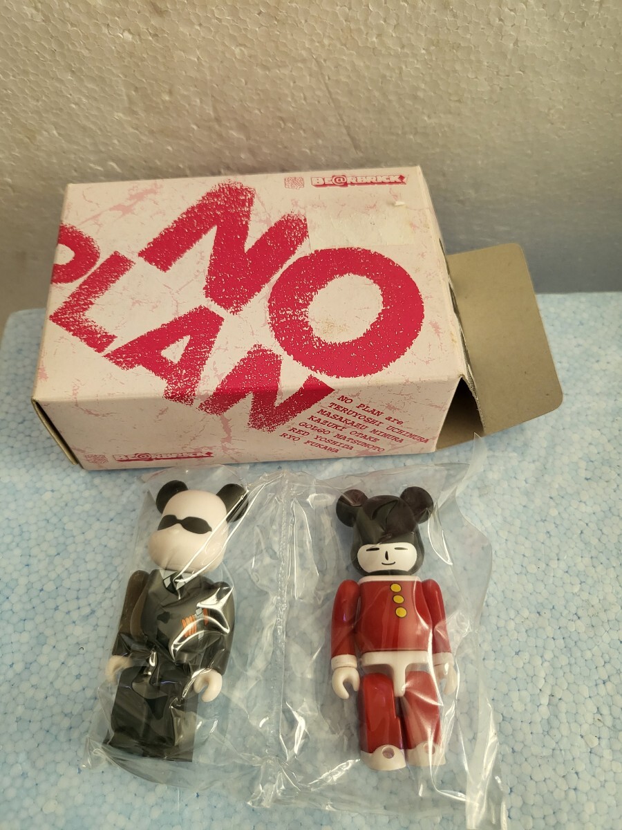 フィギュア BE@RBRICK ベアブリック　内P 内村プロデュース 内村 NO PLAN 内村光良 テレビ朝日 ベアブリックコラボ メディコムトイ