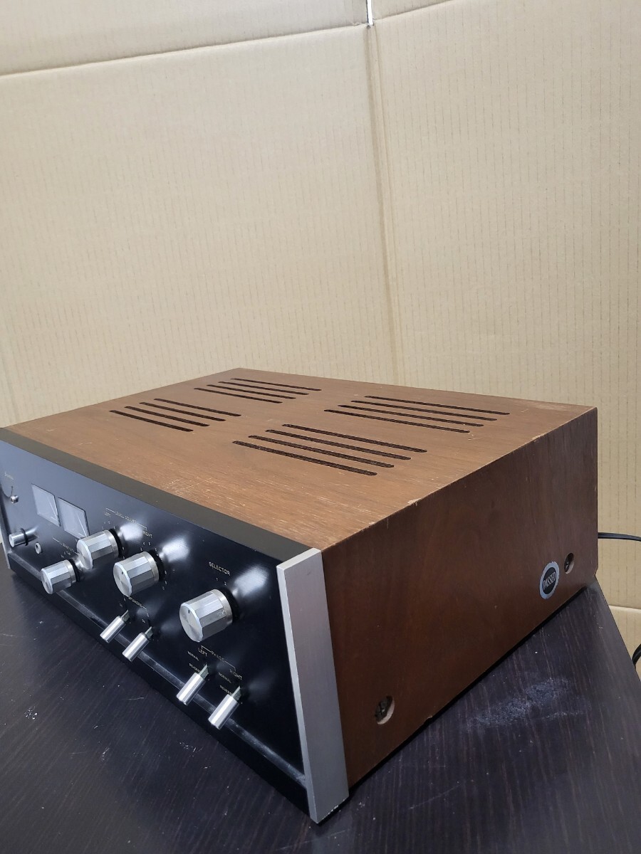 当時物 名機 山水 SANSUI サンスイ BA-150 パワーアンプ SOLID 当時物 名機 山水 SANSUI サンスイ BA-150 パワーアンプ SOLID