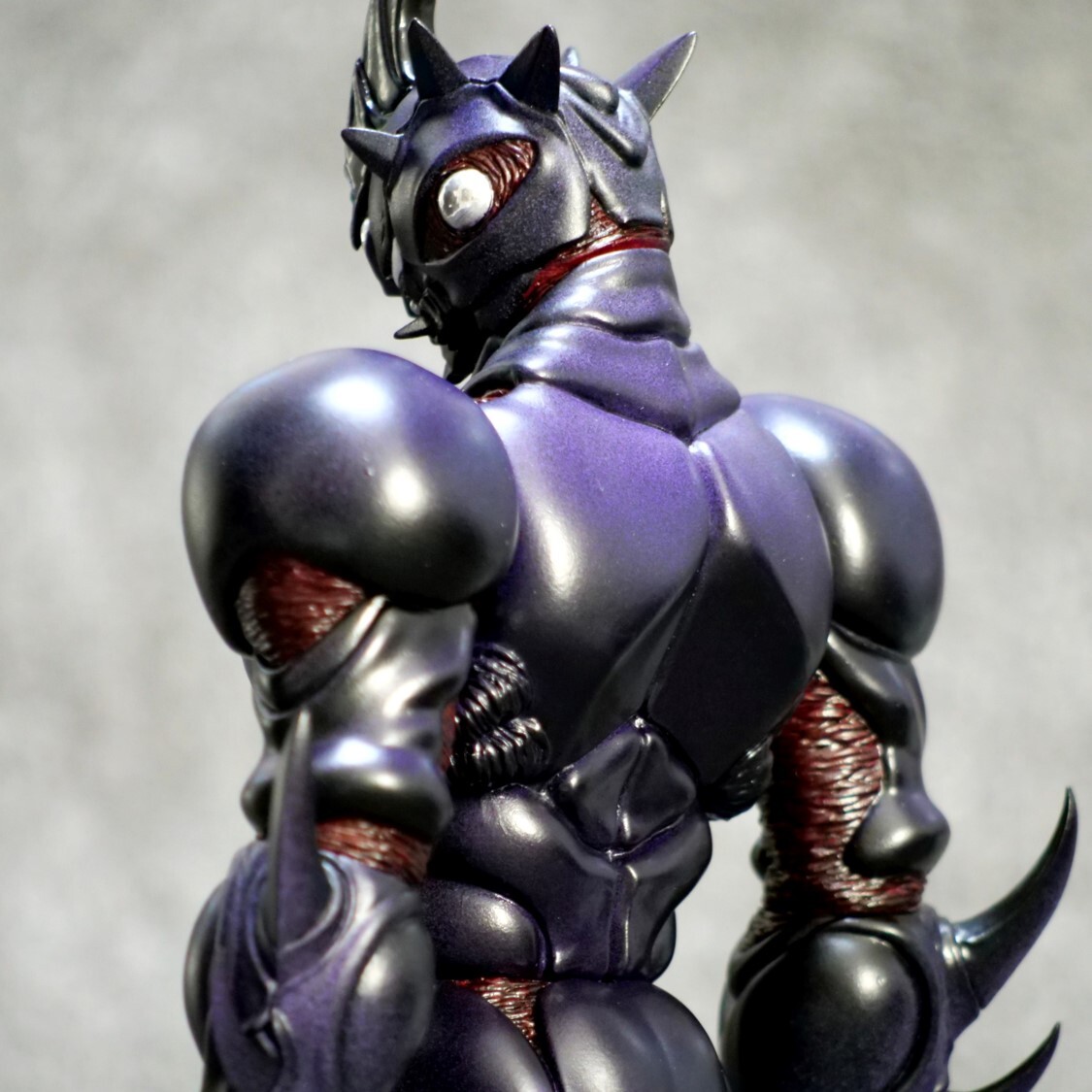 ガイバー3 1/6 塗装済み完成品 強殖装甲ガイバー フィギュア ガイバー3 1/6 塗装済み完成品 強殖装甲ガイバー フィギュア