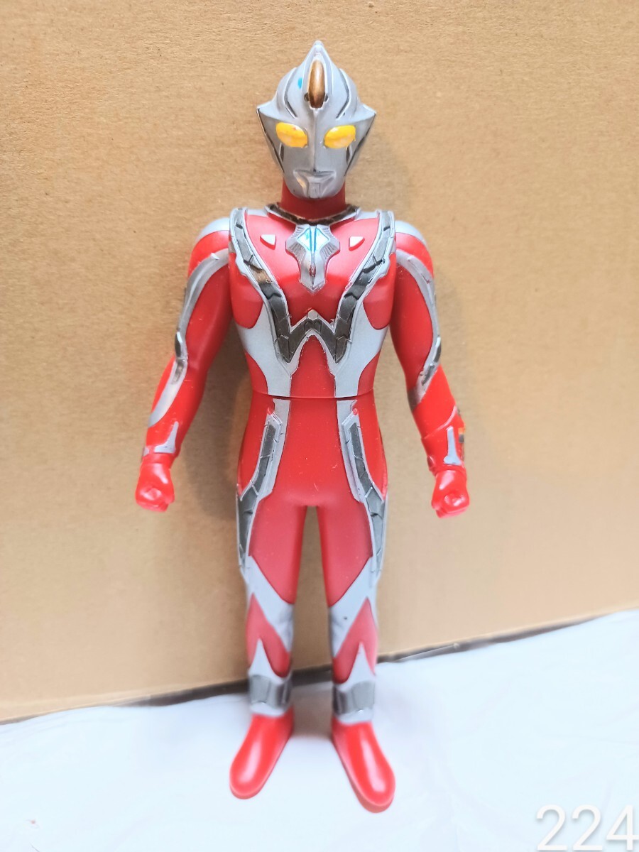 ウルトラマンメビウス インフィニティ 16cm ソフビ フィギュア ウルトラマンメビウス インフィニティ 16cm ソフビ フィギュア