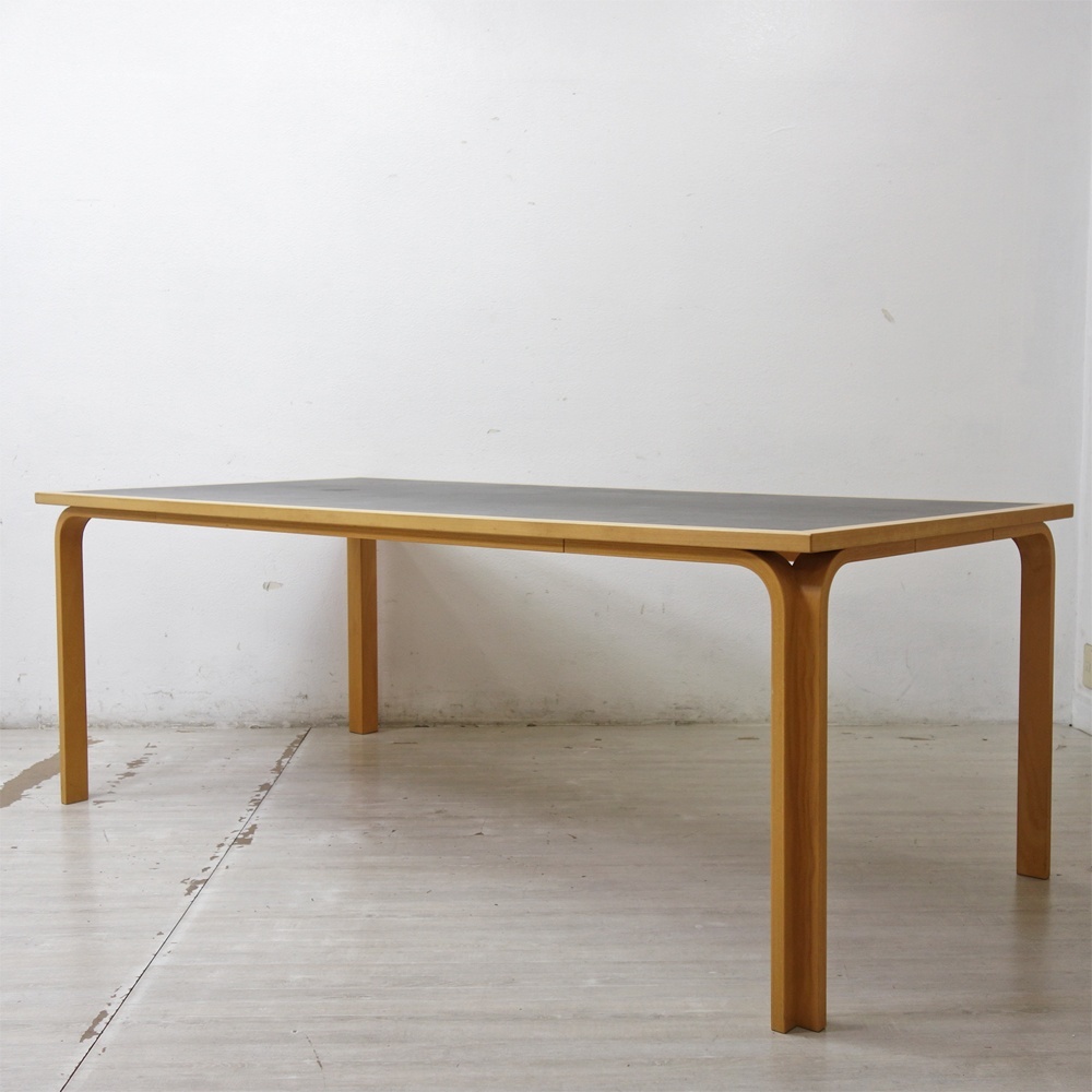 ● マグナスオルセン Magnus Olesen リノリウム天板 ダイニングテーブル ブラック ワークデスク W200 x D100cm 北欧家具