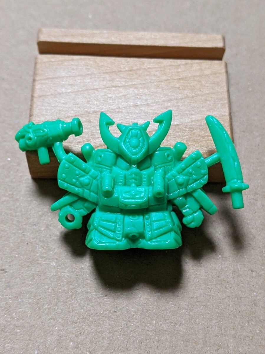 ガン消し SDガンダム ガシャポン戦士 マスクコマンダー 灰色 未 ガン消し SDガンダム ガシャポン戦士 マスクコマンダー 灰色 未
