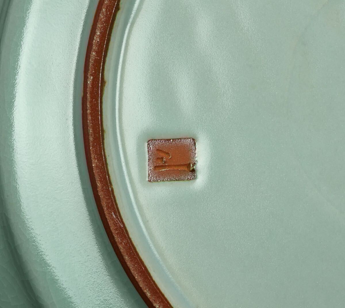 美品 鈴木三成 最上位作 青瓷大皿 共箱 青磁皿 青磁鉢 白磁 貫入