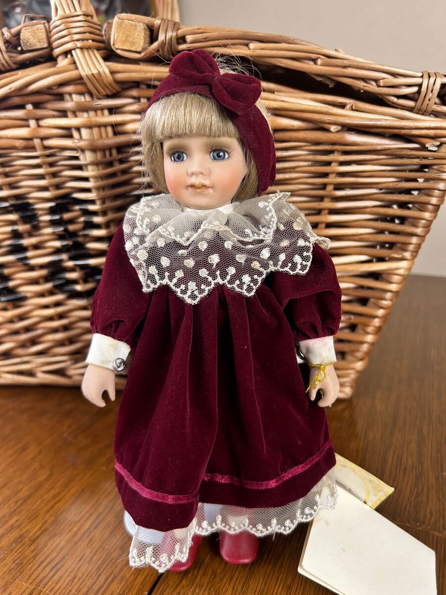 英国ヴィンテージ　Albelon Dolls アルベロンドール Faye フェイ　少女　女の子　ビスクドール　ポーセリンドール 西洋人形 人形
