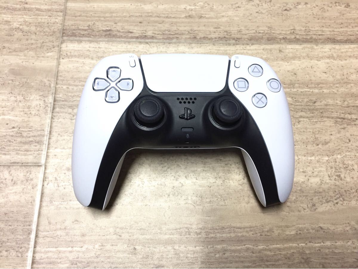 ☆美品即決☆PS5 デュアルセンス コントローラ ホワイト☆
