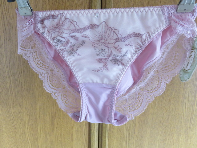 【新品】 tutu anna縁側レースショーツ　M　_画像5