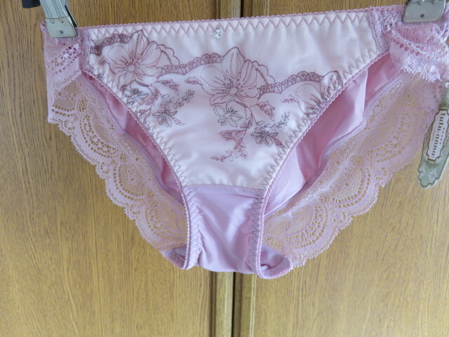 【新品】 tutu anna縁側レースショーツ　M　_画像9