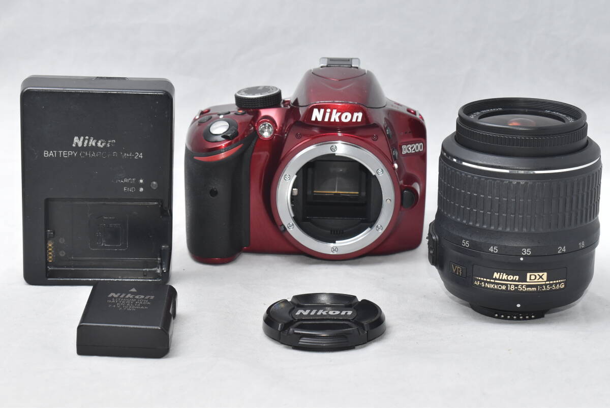 Nikon ニコン D3200 レッド レンズキット デジタル一眼レフカメラ Nikon ニコン D3200 レッド レンズキット デジタル一眼レフカメラ