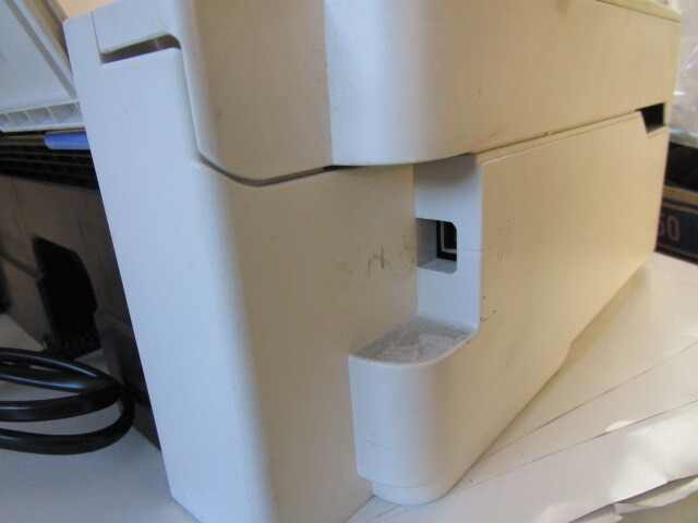 утиль EPSON EW-052A струйный принтер белый цвет