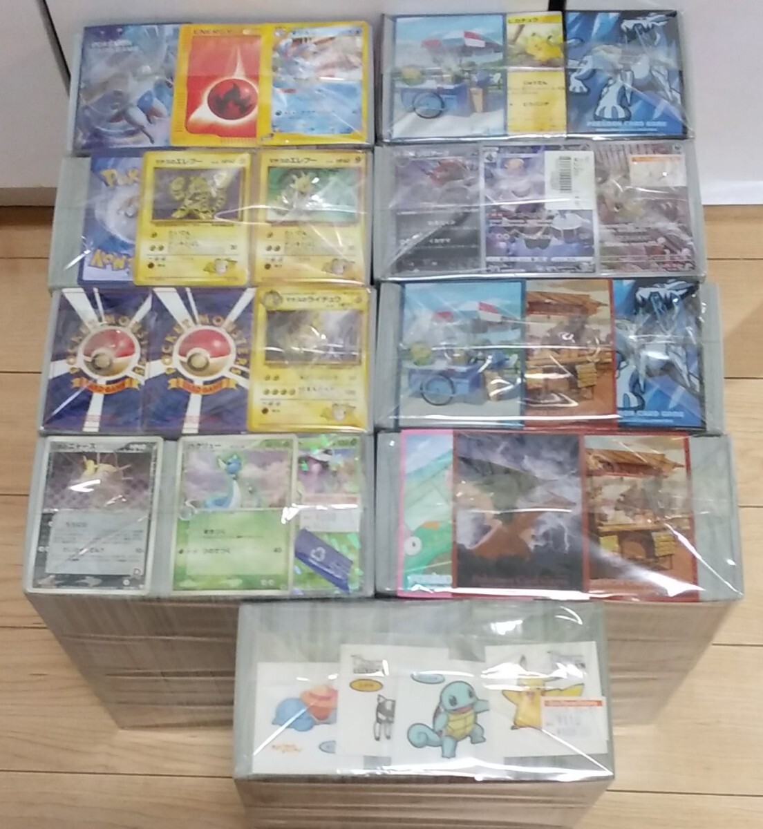 【2024年新作】 ポケモンカードシールフィギュアグッズ年代色々約20000点内 まとめ売り