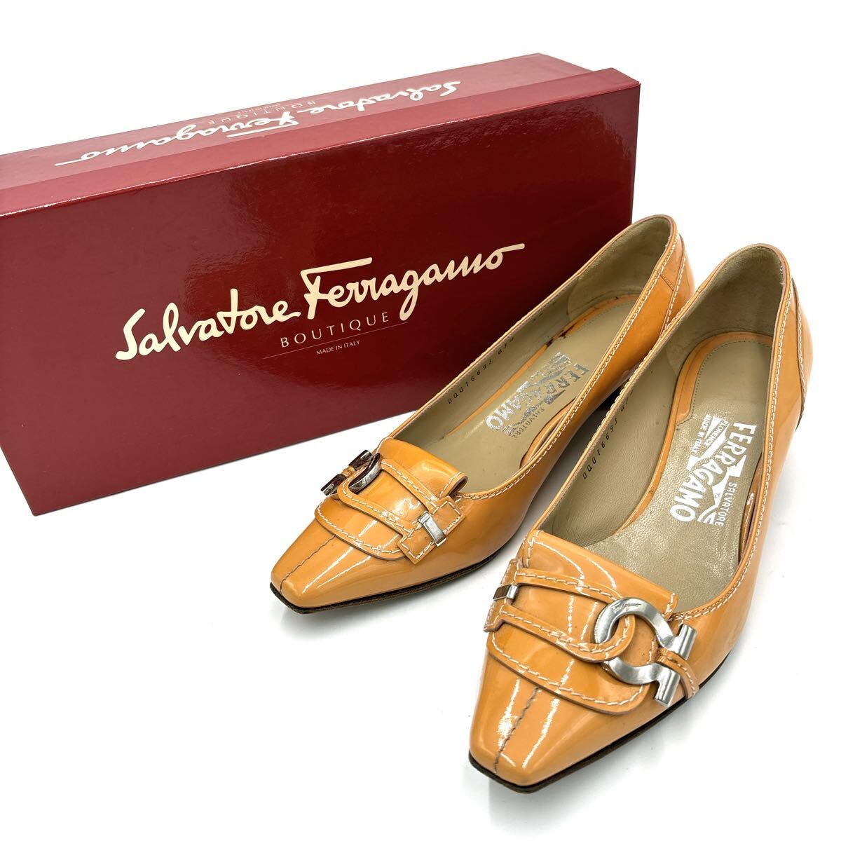 ＊ 箱付き イタリア製 '高級婦人靴' Salvatore Ferragamo サルヴァトーレフェラガモ 本革 ガンチーニ ヒール / パンプス 5.5D 22.5cm