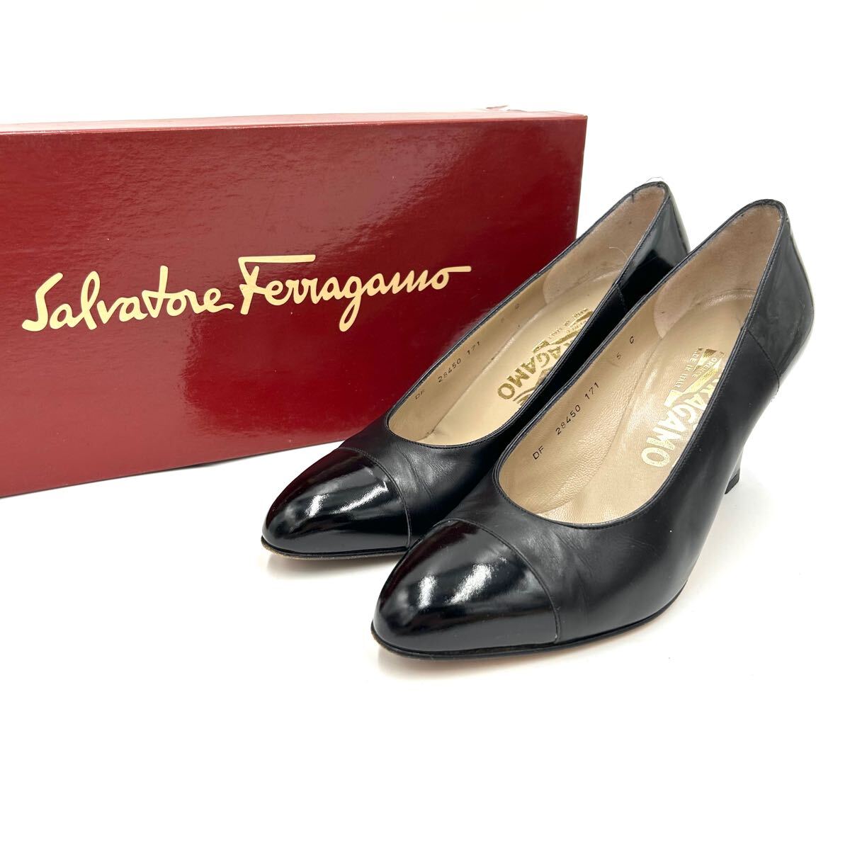 ■ 箱付き!! 'イタリア製' 高級婦人靴 Salvatore Ferragamo サルヴァトーレフェラガモ 本革 ビジネス ヒール パンプス 5C 22cm シューズ 黒