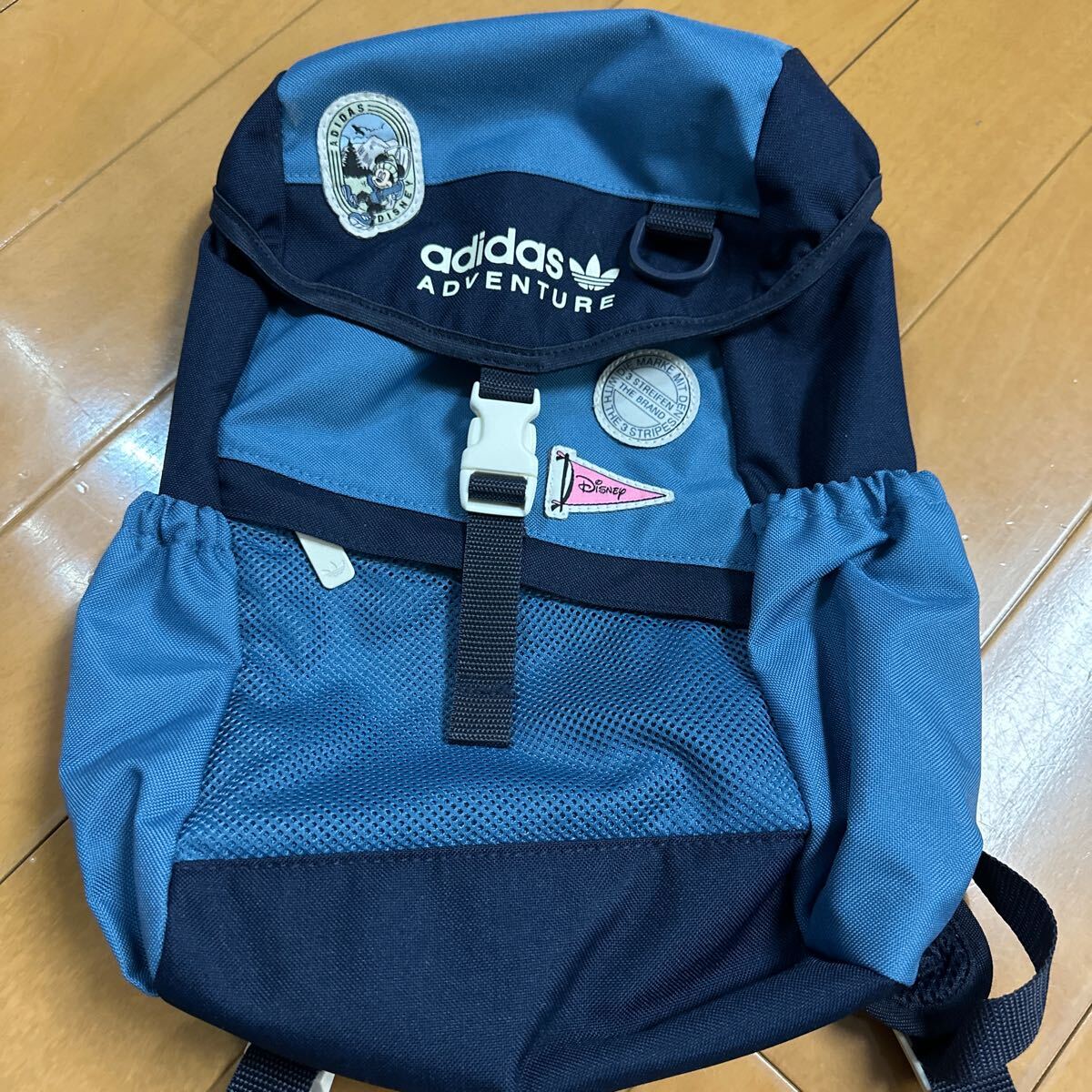 adidas ディズニーリュック　キッズ用