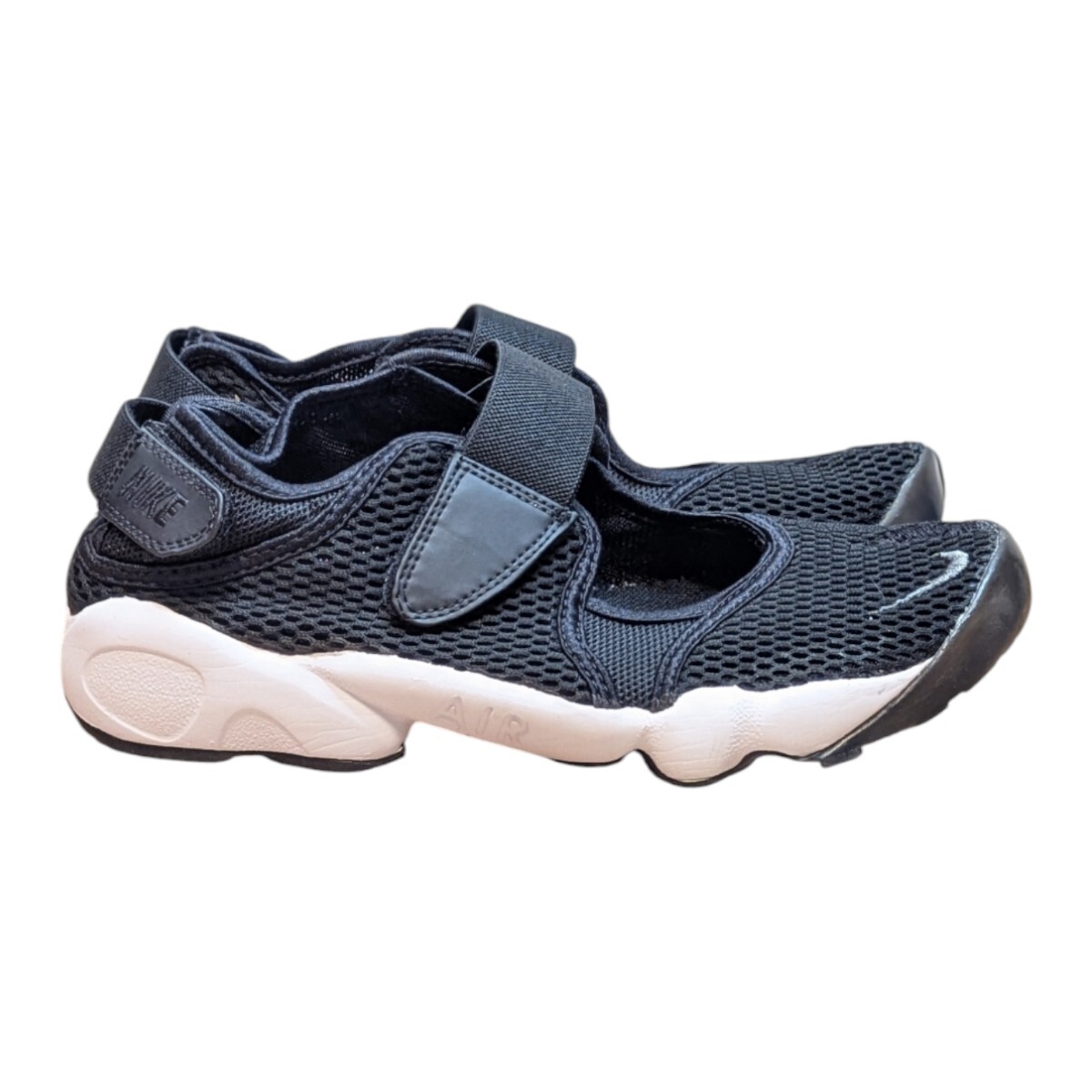 美品 NIKE AIR RIFT ナイキ エアリフト 28cm ブラック　メンズスニーカー　NIKEスニーカー　