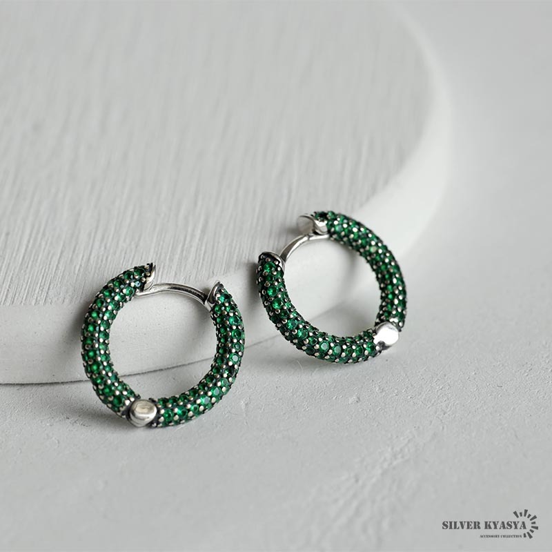 ストーン フープピアス シルバー925 CZ リングピアス グリーン キラキラ 金屬アレルギー対応 両耳用 2點(diǎn)セット