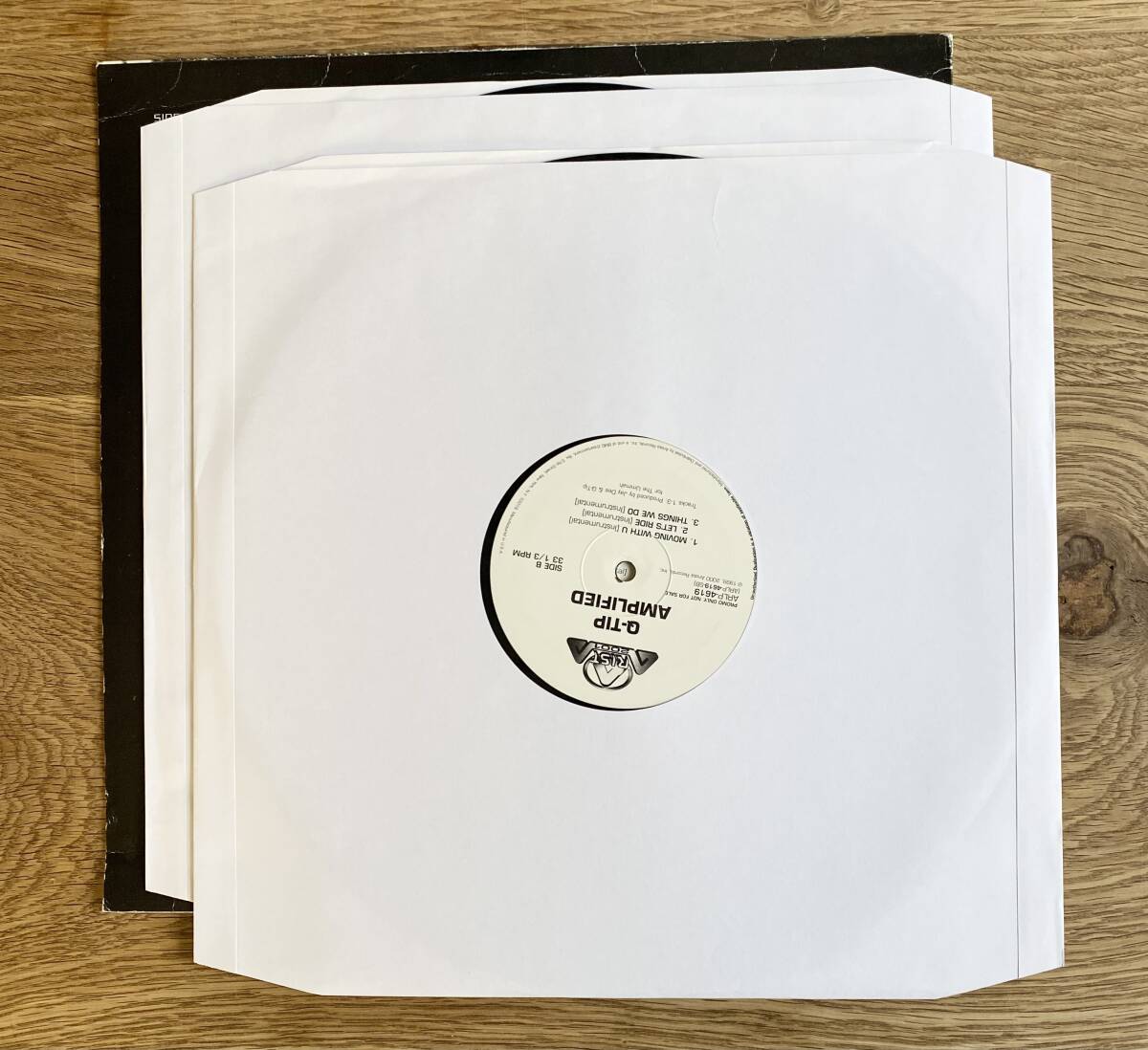  jacket есть instrument запись Q-TIP / Amplified Instrumental J DILLA JAY DEE UMMAH A TRIBE CALLED QUEST