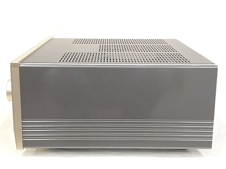 プリメインアンプ Accuphase E-650 アキュフェーズ
