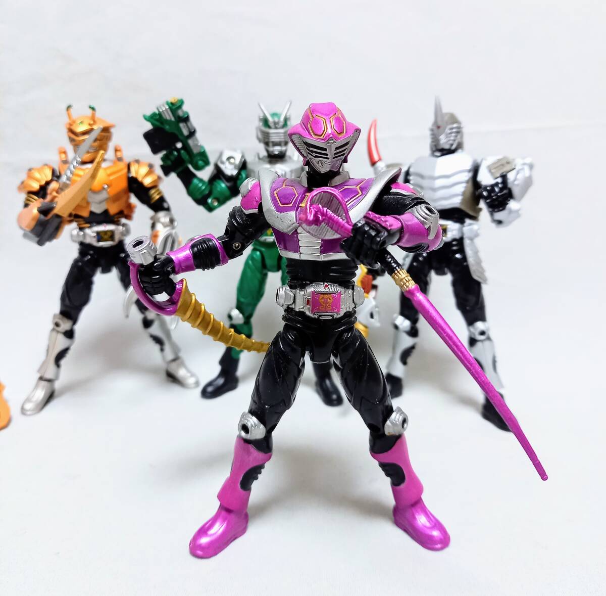 カメンライダードラゴンナイト フィギュア 仮面ライダー龍騎 ゾルダ シザース SO-DO CHRONICLE 仮面ライダー龍騎1&PB『シザース&ゾルダ