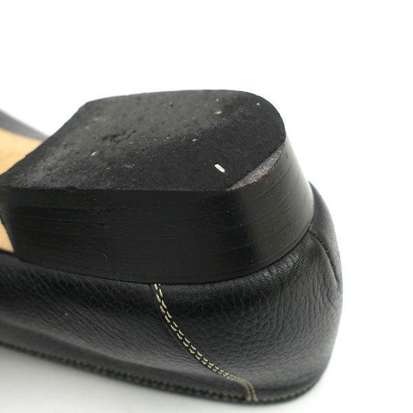 * Salvatore Ferragamo gun chi-ni Loafer чёрная кожа женский (0220509179)