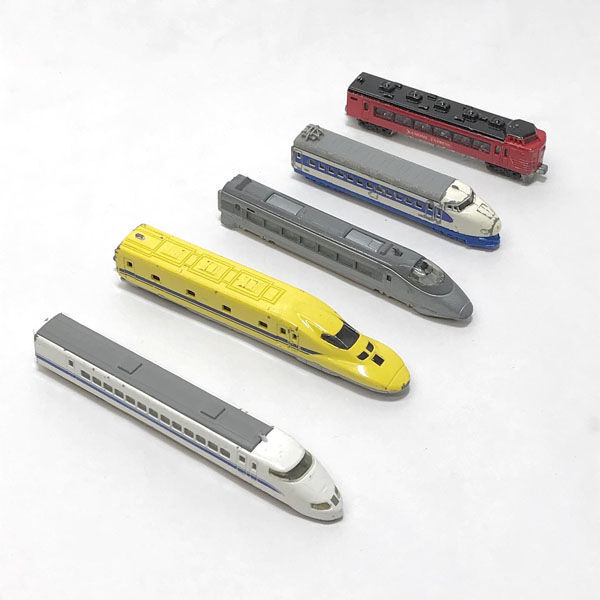 ■ イワヤ ダイキャストトレイン トミカ TOMICA ドクターイエロー 新干線等 5臺セット (0990013693)