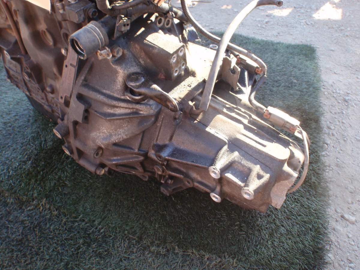 * VEW10 Nissan Avenir GA16DS механическая трансмиссия MT трансмиссия корпус 361243JJ