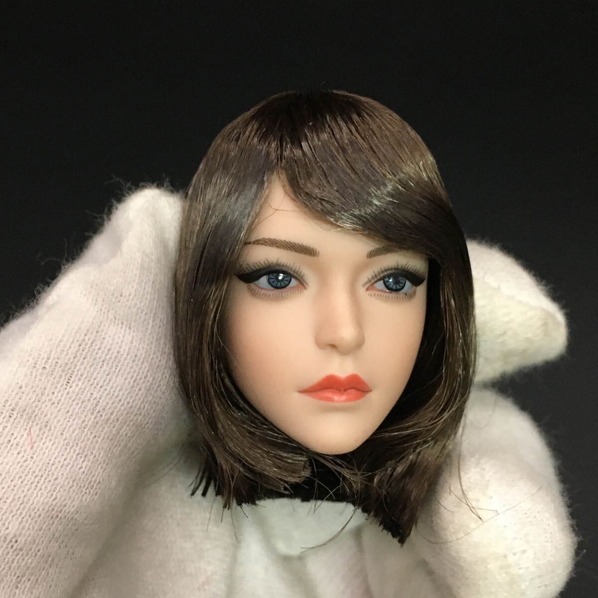 B24 1/6 フィギュア ヘッド　女性ヘッド　植毛タイプ 希少品 12インチドール 美少女 OB/TBLeague/Phicen/Jiaou doll素体対応 白肌