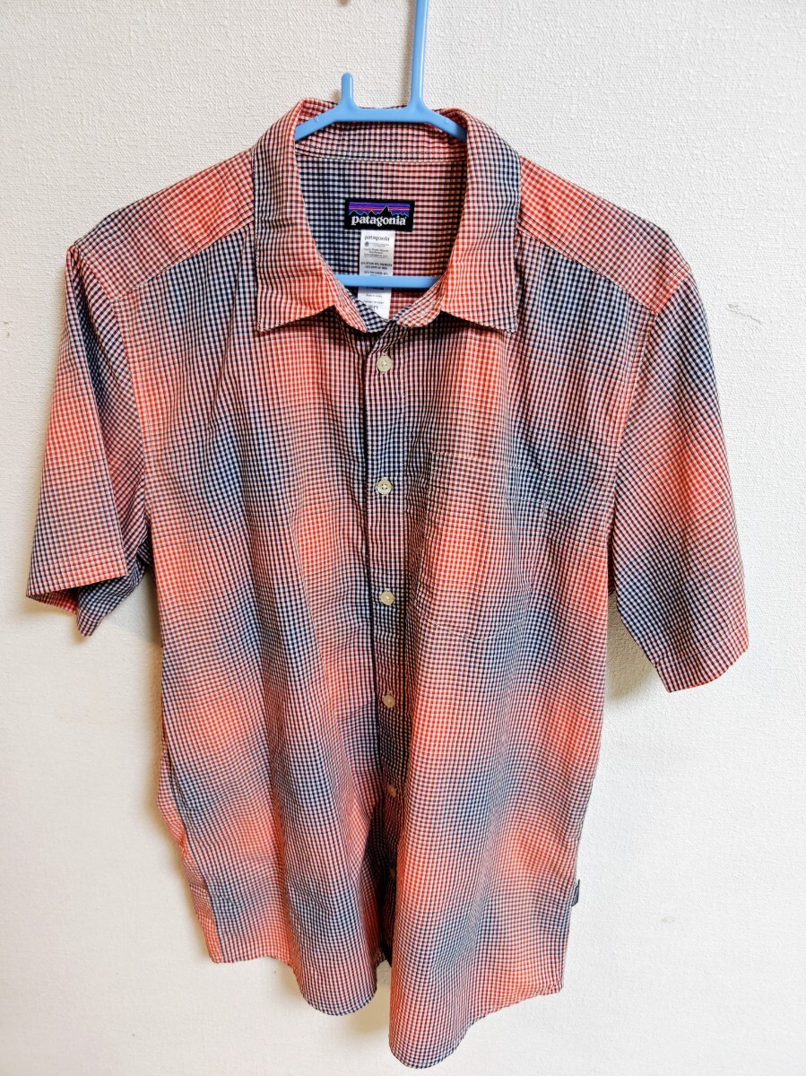 patagonia/パタゴニア　チェック柄半袖シャツ　サイズМ　MENS　美品　送料無料