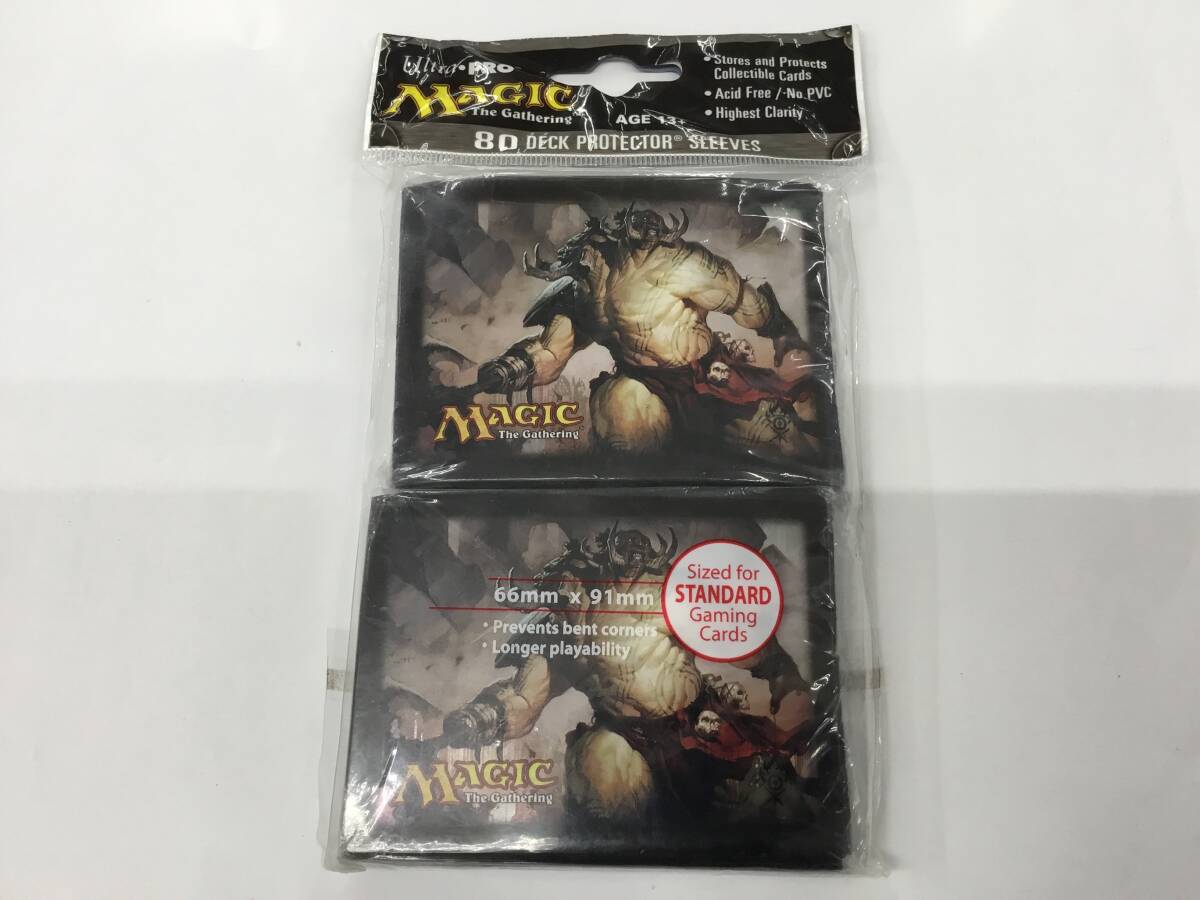 28 即決★新品未開封★保管品★マジック:ザ・ギャザリング ドラゴンの迷路 横型デッキ ハードスリーブ グルール 自由なる者ルーリク・サー