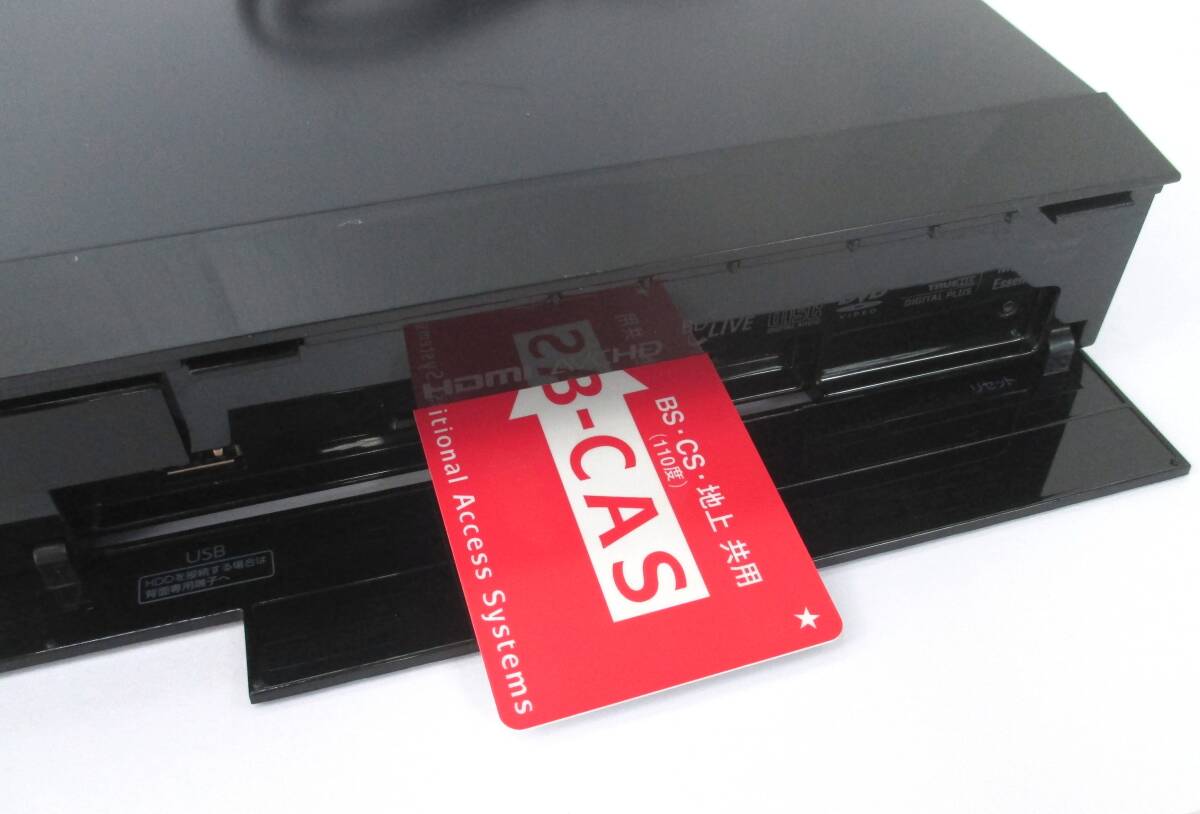TOSHIBA 東芝 DBR-C100 ブルーレイ ディスクレコーダー HDD/BDレコーダー REGZA レグザ B-CASカード付き 通電のみ確認(rèn)済みです☆