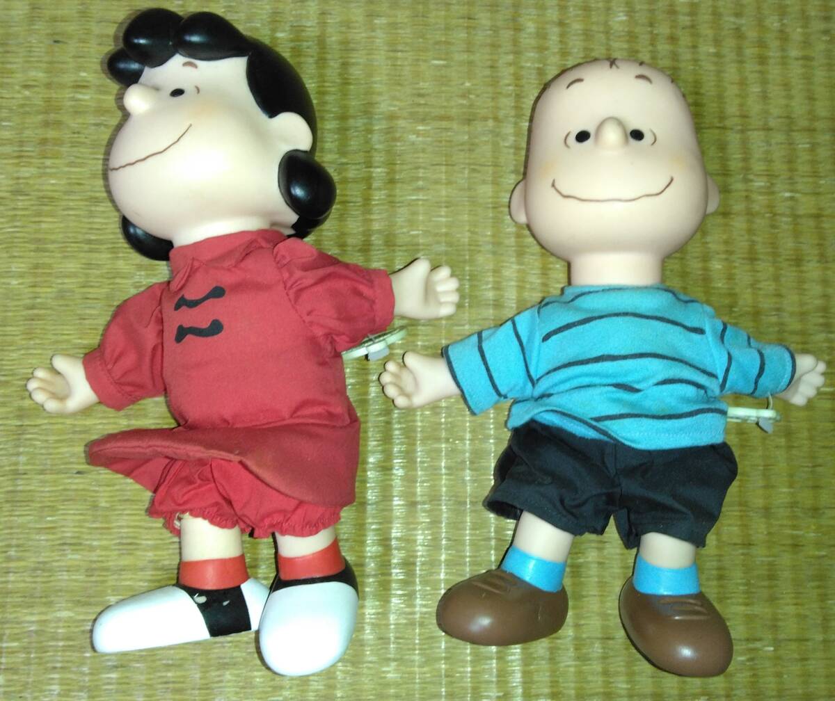 knott’s PEANUTS ルーシー　ライナス ドール２体セット　スヌーピー