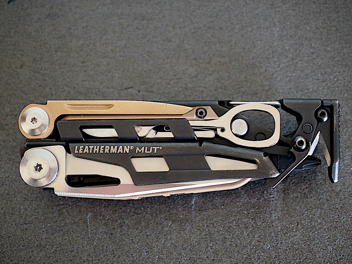 レア 廃盤モデル レザーマン LEATHERMAN MUT ステンレス レア 廃盤モデル レザーマン LEATHERMAN MUT ステンレス