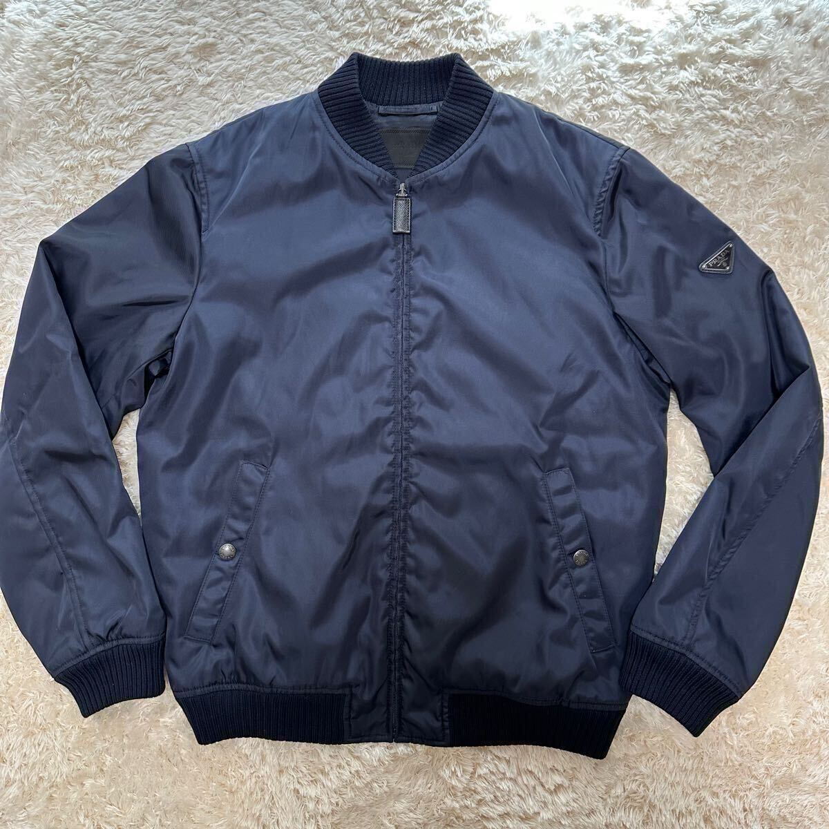 ☆極美品!! L相当☆【抜群の機能性】PRADA プラダ ボンバー ☆極美品!! L相当☆【抜群の機能性】PRADA プラダ ボンバー