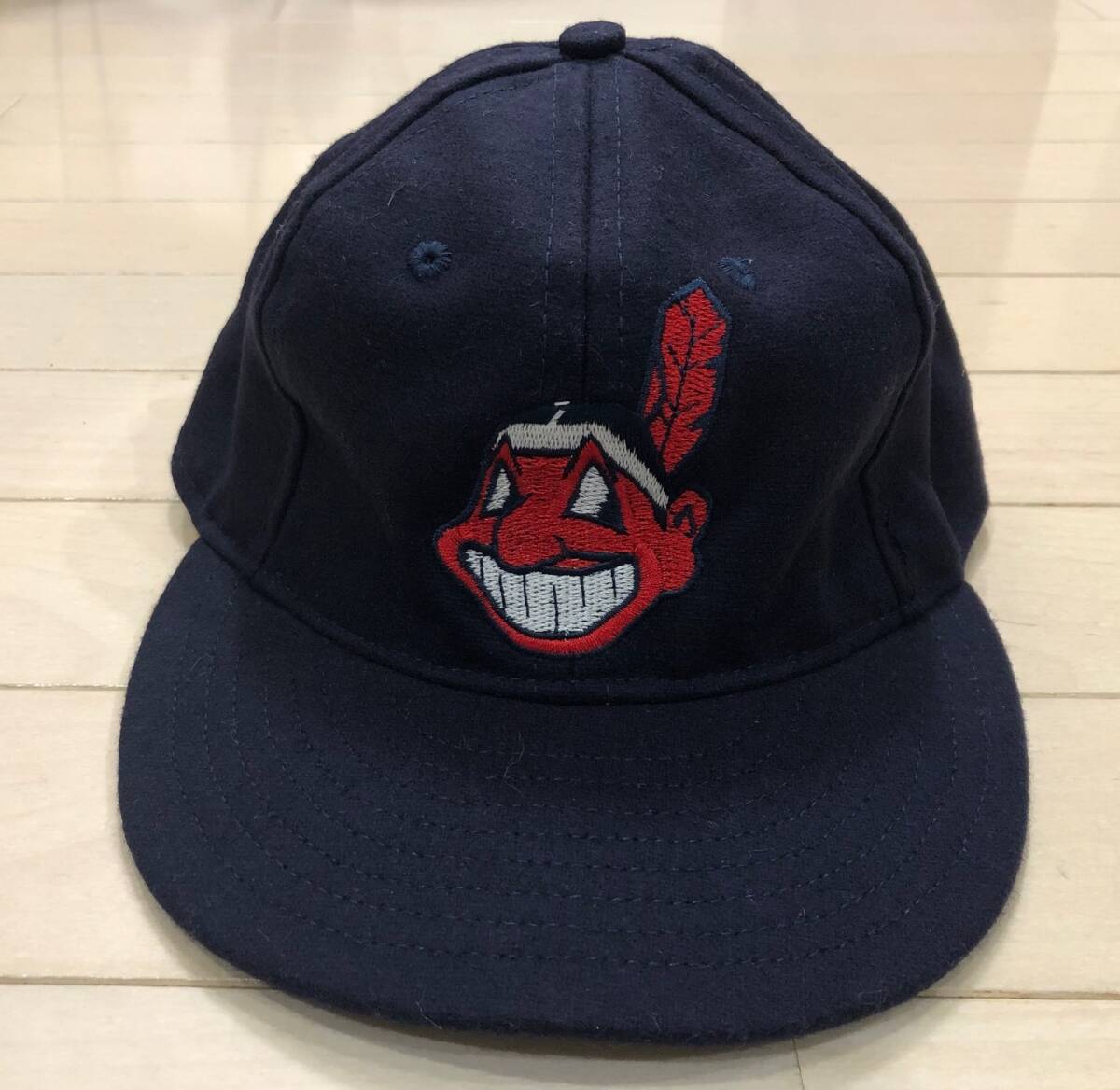 COOPERSTOWN BALL CAP（クーパーズタウン）USA 　アメリカ製　INDIANS　ウールベースボールキャップ　7 1/8 58㎝程度　レザー汗止