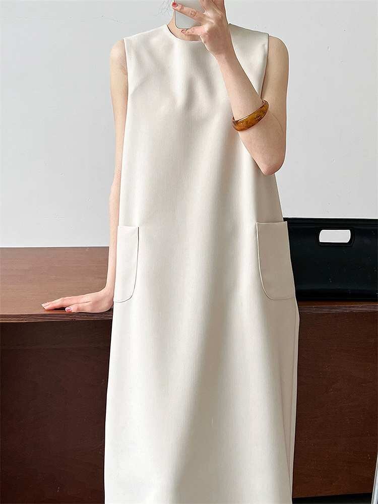 ノースリーブワンピ ストレートスカート ロングワンピ 袖なしワンピ きれいめ シンプル L ベージュ