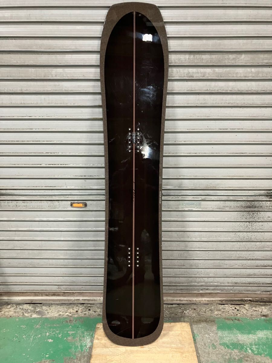 18700円 スノーボード 板 メンズ 高強度カーボン 高反発仕様 18700円 スノーボード 板 メンズ 高強度カーボン 高反発仕様