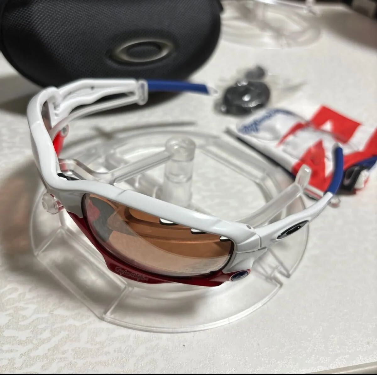 9520円 OAKLEY オークリー レーシングジャケット トロイリー 9520円 OAKLEY オークリー レーシングジャケット トロイリー