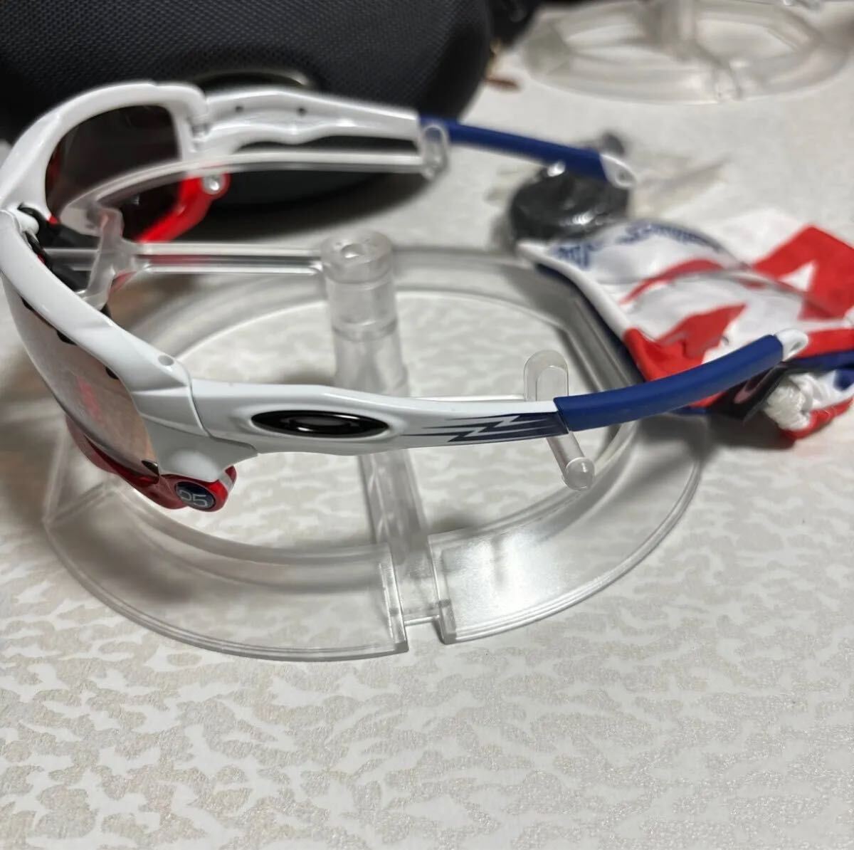 9520円 OAKLEY オークリー レーシングジャケット トロイリー 9520円 OAKLEY オークリー レーシングジャケット トロイリー