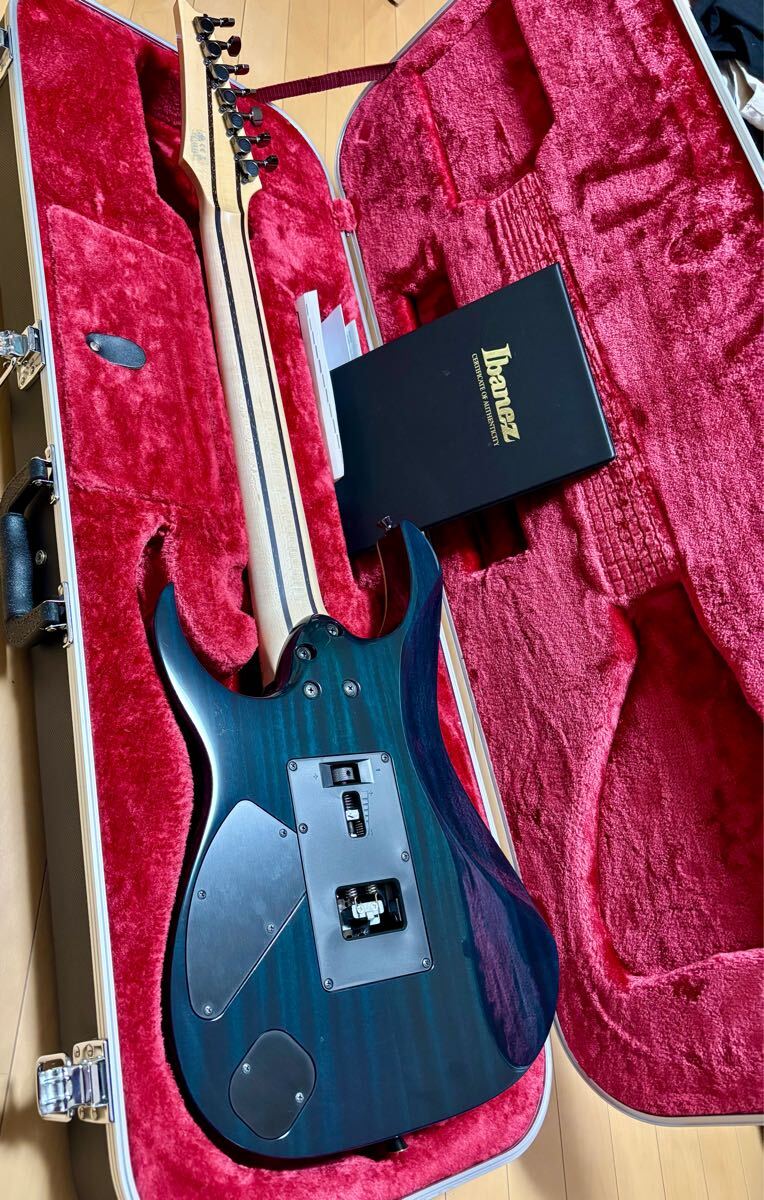 Ibanez j.custom RG8527Z SDE ソーダライト 7弦 Nemophila 葉月 Ibanez j.custom RG8527Z SDE ソーダライト 7弦 Nemophila 葉月