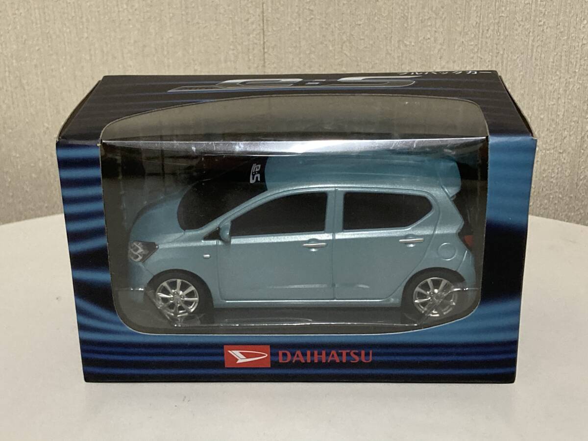 送料無料　 DAIHATSU ダイハツ ミライース 非売品 プルバックカー ミニカー