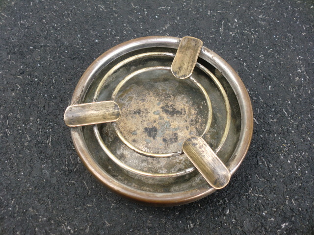 ブラス アンティーク アイアン 灰皿 インダストリアル アシュトレー 真鍮 φ13cm ヤレ感最高! レア TOHKIN_画像1