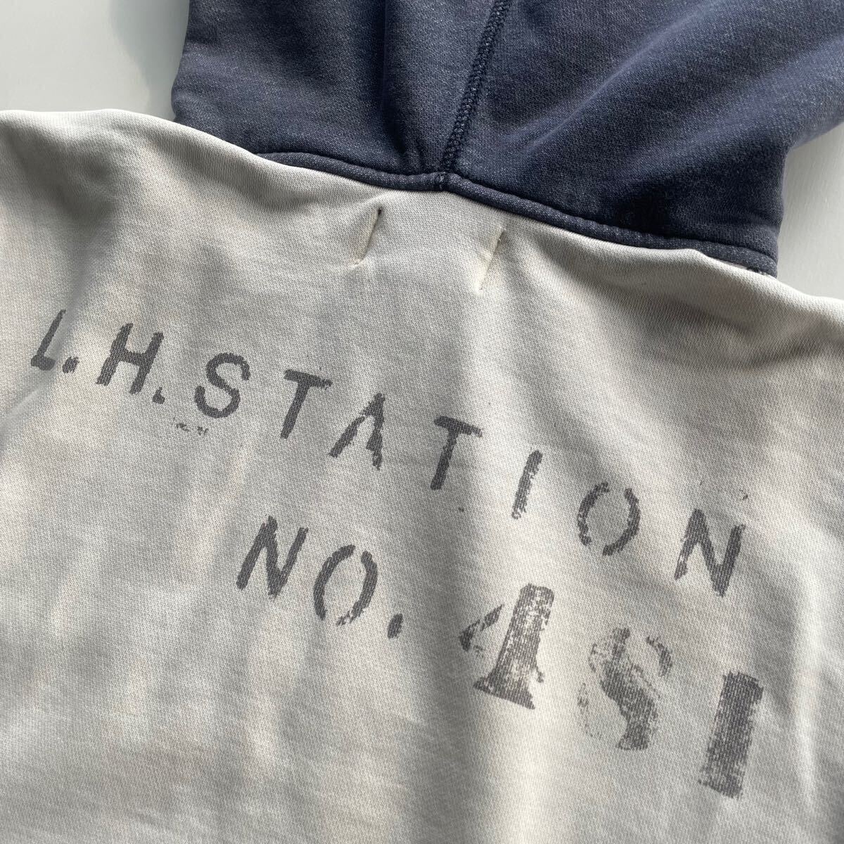 日本に hoodie tone two 後付けパーカー RRL ステンシル入り L 日本に hoodie tone two 後付けパーカー RRL ステンシル入り L